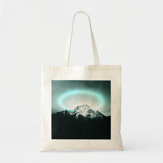 Snowy berg mysterieus blauw neonlicht tote bag (Voorkant)