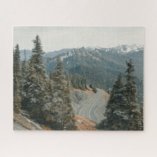 Snowy Bossen langs de weg Legpuzzel