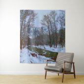 Snowy Creek Forest Mountain Winter Scene Backdrop Wandkleed (In situ)