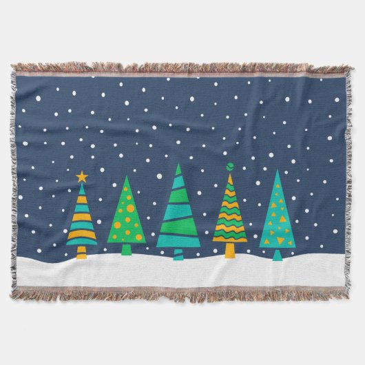 Snowy Fir Trees Throw Blanket Deken (Voorkant)