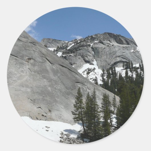 Snowy Granite Domes i Yosemite National Park Ronde Sticker (Voorkant)