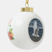 Snowy Owl on a Beach  Keramische Bal Ornament (Links)