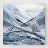 Snowy Owl On a Winter Tree Branch Vierkante Klok (Voorkant)