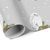 Snowy Owl on Pine and Berries Cadeaupapier (Rol Hoek)