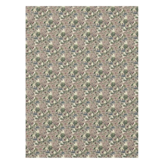 Snowy Pines en Red Berries Taupe Tablecloth Tafelkleed (Voorkant)