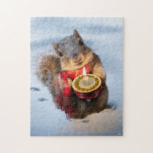 Snowy Squirrel Holding Candle Legpuzzel