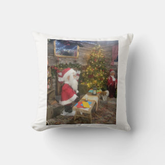 Snuggle in Kerstmis met onze Jolly Santa Pillow Kussen