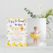 So Sweet To bebe Two Birthday Photo Invitation (Debout devant)