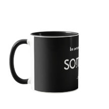 SO!Trouble logo en slogan op zwart