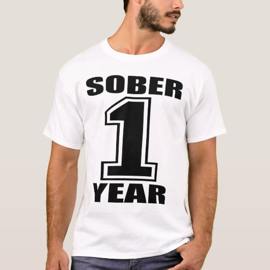 Sober 1 jaar zwart op wit t-shirt (Voorkant)