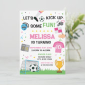 Soccer Birthday girl Invitation (Debout devant)