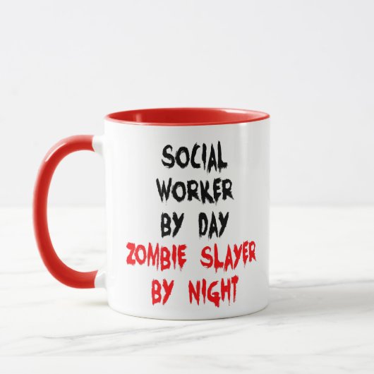 Sociaal werker Zombie Joke Mok (Links)