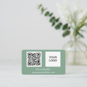 Social media QR Code Sage Green Professional Visitekaartje (Staand voorkant)
