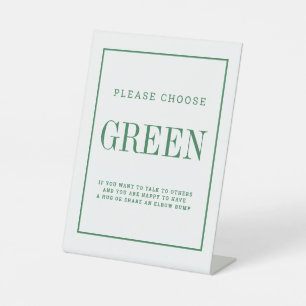 Sociale afstand kleur groen bruiloft instructie reclamebord met voetstuk