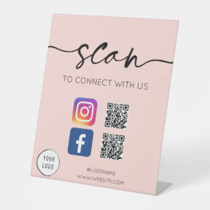 Sociale media QR-code Zacht roze Reclamebord Met Voetstuk