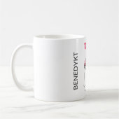 Société du 21e siècle 2, Mug Skinner de Benedykt (Gauche)