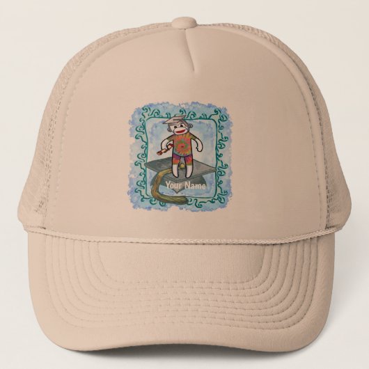 Sock Monkey Afstudeerder Pet Trucker Hat (Voorkant)
