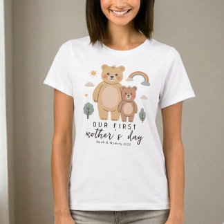 Soft Bear Mom Baby First Mothers Day Art T-shirt