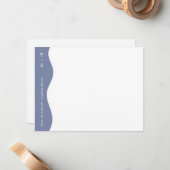 Soft Blue Wavy Bold Initialen Modern Notitiekaartje (Voorkant / Achterkant in situ)