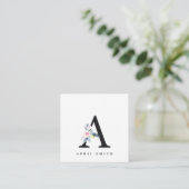 SOFT BLUSH BLUE FLORAL ALPHABETS NAME BRIEF A VIERKANTE VISITEKAARTJE (Staand voorkant)