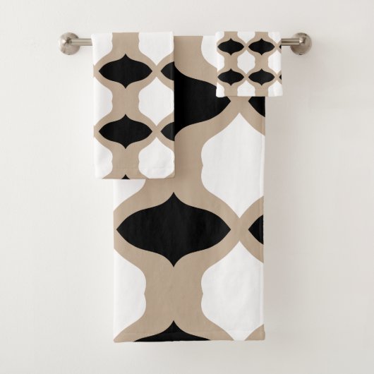 Soft Curves Pattern - Taupe, Black en White Bad Handdoek (Insitu)