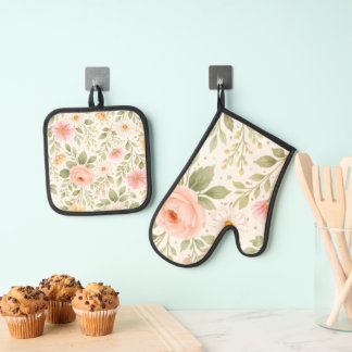 Soft Floral Watercolor Pattern   Ovenwant & Pannenlap Set