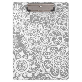 Soft Gray Mandala Pattern Klembord