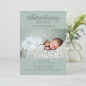 Soft Green New Baby Photo Faire-part de naissance (Debout devant)