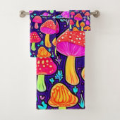 Soft Neon: Cartoon Paddenstoelenpleister Bad Handdoek (Insitu)