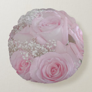 Soft Pink Roses and Baby's Breath Rond Kussen