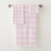 Soft Pink Towels – Elegant Touch for Any Bath (En situation)