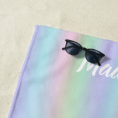 Soft Rainbow Holographic | Gepersonaliseerd Strandlaken (In situ)