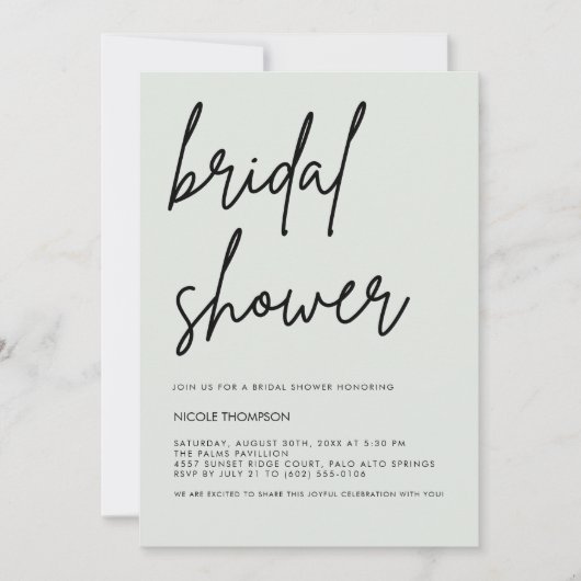 Soft Sage Script Modern Bridal Shower Invitation Kaart (Voorkant)