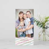 Soft Stripes Holiday Premium 4x8 Carte photo (Debout devant)