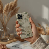 Soft White Hydrangea Floral Pattern iPhone Hoesje