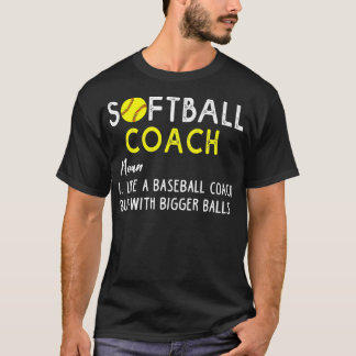 Softball-coach als honkbalcoach maar met groot t-shirt