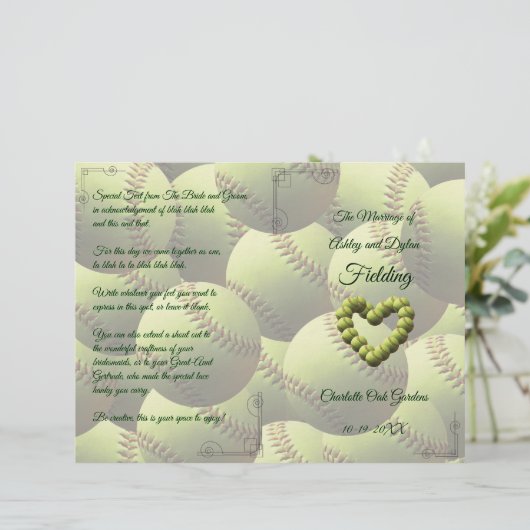 Softball Heart Mariage Theme Wedding Programme (Debout devant)