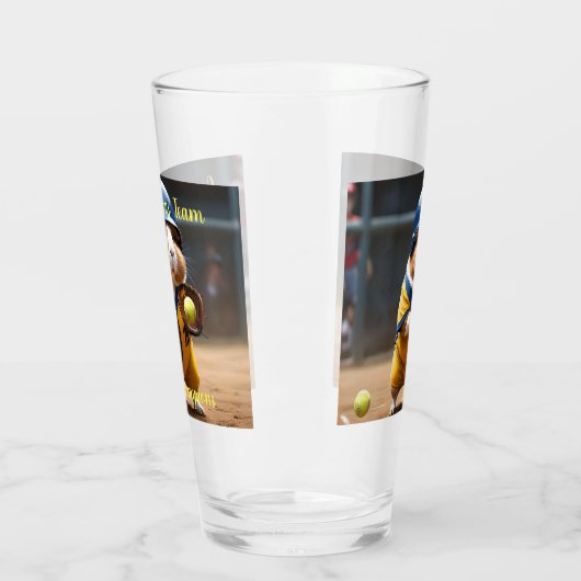 Softball Superstar: Het grote spel van het cavia, Glas (Links)