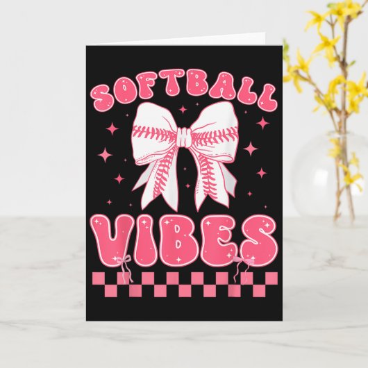 Softball Vibes Softball Couqette Groovy Softball G Kaart (Gele Bloem)