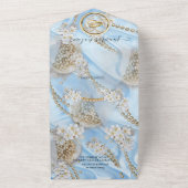 Soie bleue et perles dans une seule invitation de (Dehors)