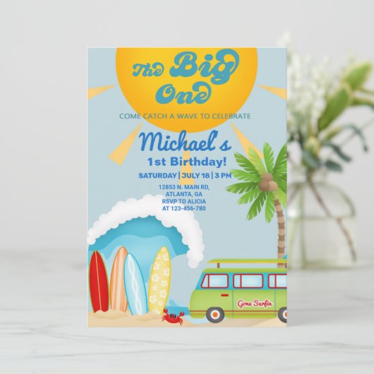 Soirée de plage, invitation d'été à la plage de pl (Debout devant)