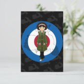 Soixante Mod Girl à Parka avec Scooter carte RSVP (Debout devant)