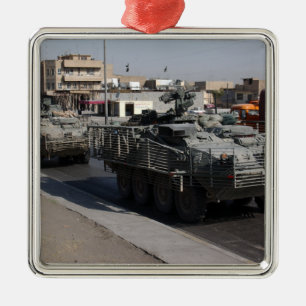 soldaten patrouilleren metalen ornament