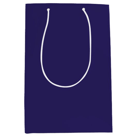 Solid Indigo Blauw Elegant Modern Minimalistisch E Medium Cadeauzakje (Voorkant)