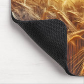 Solitaire zonnebloem op tarweveld muismat (Hoek)