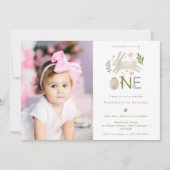 Some Bunny is een Schattige meisje 1e verjaardag f Kaart (Voorkant)