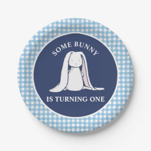 Some Bunny is One blauwe Gingham Verjaardag Papieren Bordje