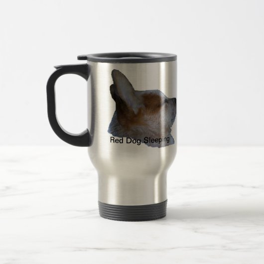 Sommeil rouge de chien de tasse (Gauche)
