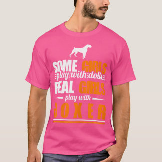 Sommige meisjes spelen met echte poppen die met Bo T-shirt