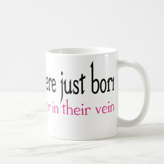 Sommige meisjes worden met glitter in hun aderen g koffiemok
